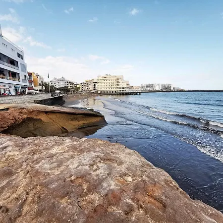 Home2book Duplex Pool & Terrace *