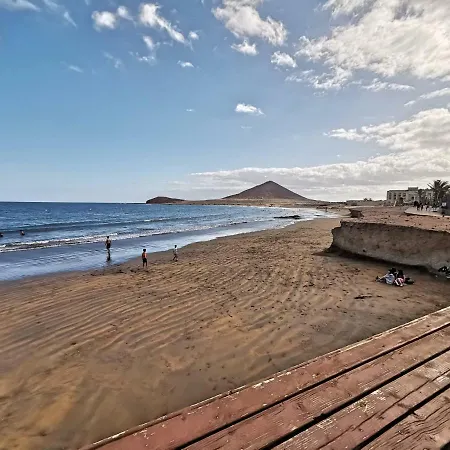 Home2book Duplex Pool & Terrace Daire *